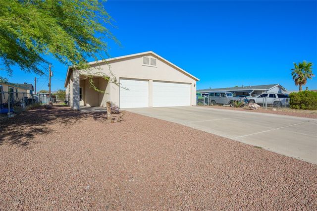 5727 S Flint, Fort Mohave, AZ 86426