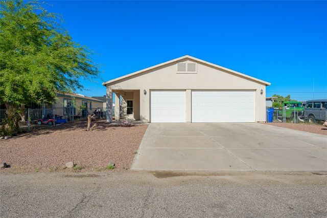 5727 S Flint, Fort Mohave, AZ 86426