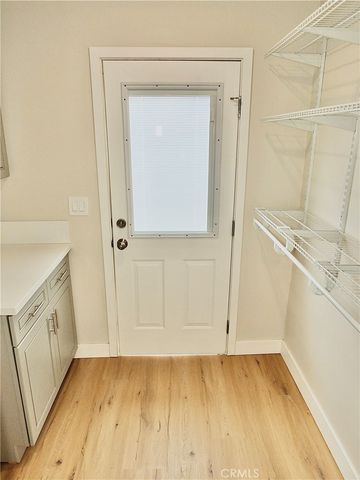 1335 W Burnett, Long Beach, CA 90810