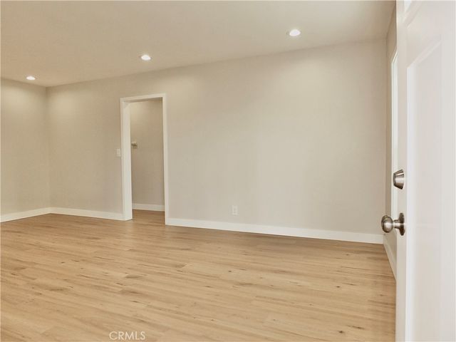 1335 W Burnett, Long Beach, CA 90810
