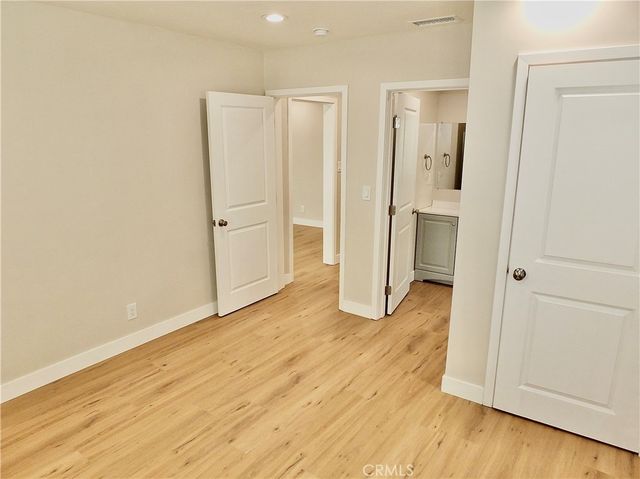 1335 W Burnett, Long Beach, CA 90810