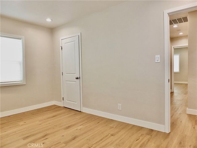 1335 W Burnett, Long Beach, CA 90810