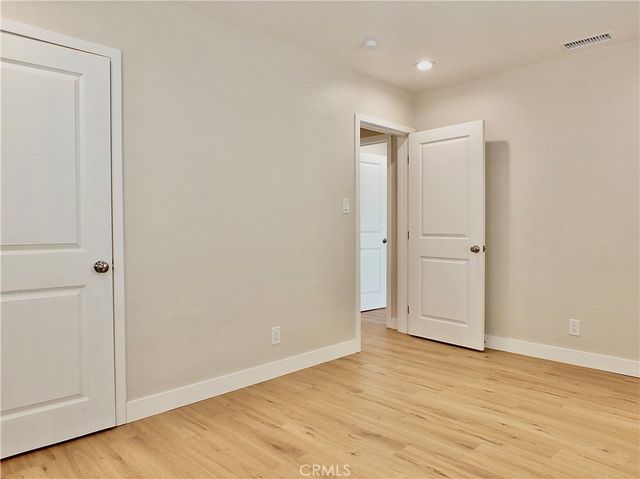 1335 W Burnett, Long Beach, CA 90810