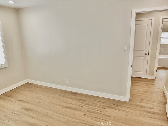 1335 W Burnett, Long Beach, CA 90810