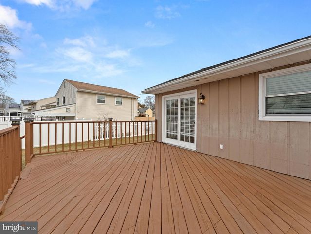 74 CLEMENT DR, Somerdale, NJ 08083