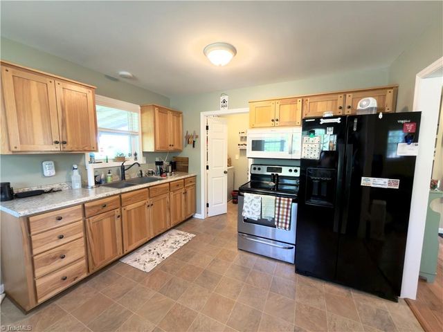 605 Liberty School Road, State Road, NC 28676