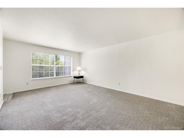 9212 E Arbor Cir E, Englewood, CO 80111