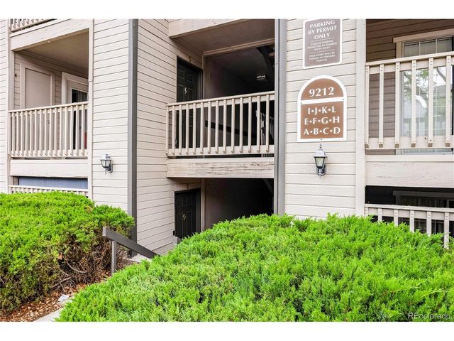 9212 E Arbor Cir E, Englewood, CO 80111