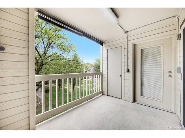 9212 E Arbor Cir E, Englewood, CO 80111