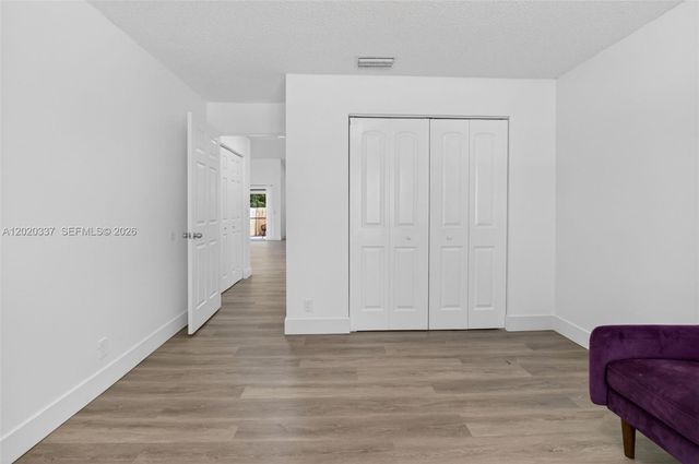 9912 S 61st Way S A, Boynton Beach, FL 33437