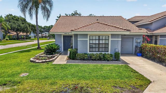 9912 S 61st Way S A, Boynton Beach, FL 33437