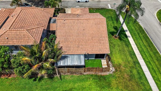 9912 S 61st Way S A, Boynton Beach, FL 33437