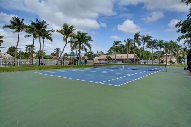 9912 S 61st Way S A, Boynton Beach, FL 33437