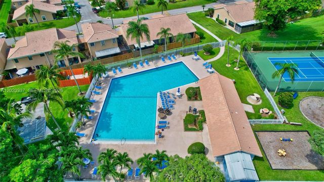 9912 S 61st Way S A, Boynton Beach, FL 33437