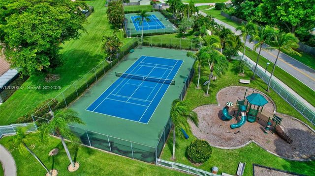 9912 S 61st Way S A, Boynton Beach, FL 33437
