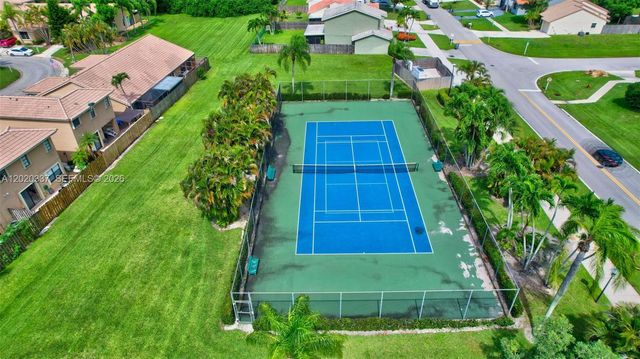 9912 S 61st Way S A, Boynton Beach, FL 33437