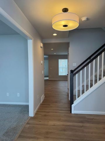 528 Redan Drive, Verona, WI 53593