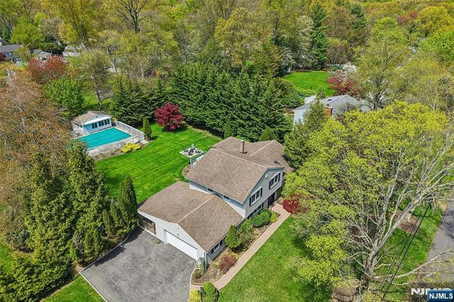459 Ellis Place, Wyckoff, NJ 07481