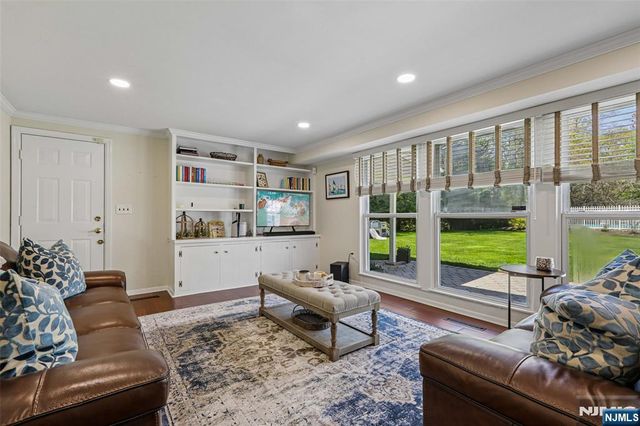 459 Ellis Place, Wyckoff, NJ 07481