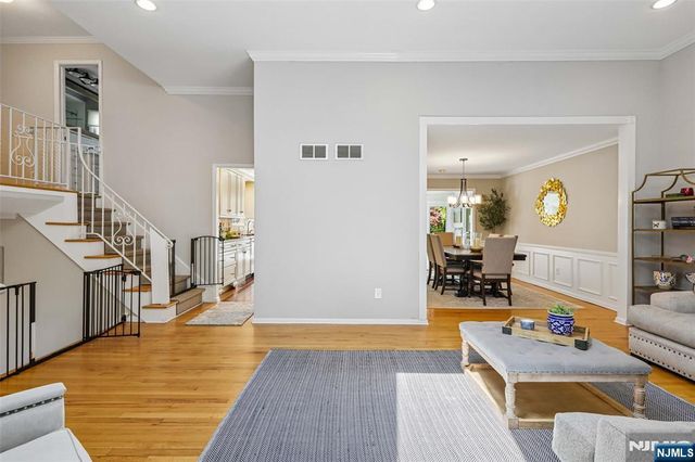 459 Ellis Place, Wyckoff, NJ 07481
