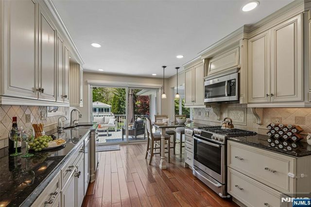 459 Ellis Place, Wyckoff, NJ 07481