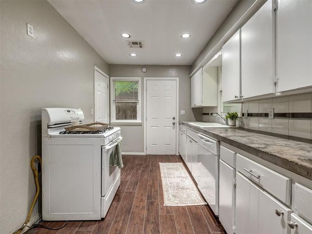 1738 N Meridian Avenue, Oklahoma City, OK 73107