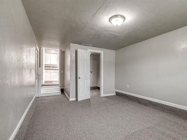 1738 N Meridian Avenue, Oklahoma City, OK 73107