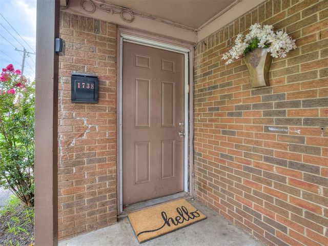 1738 N Meridian Avenue, Oklahoma City, OK 73107