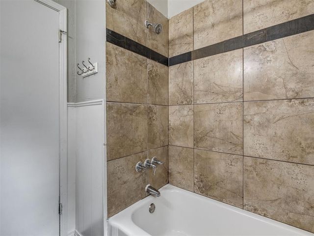 1738 N Meridian Avenue, Oklahoma City, OK 73107