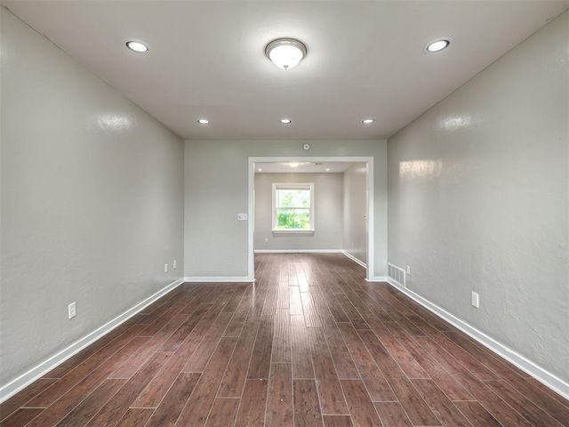 1738 N Meridian Avenue, Oklahoma City, OK 73107