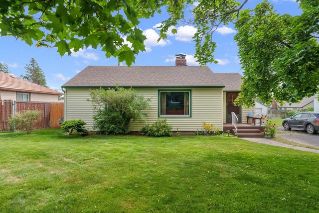 2503 W Upton Ave, Spokane, WA 99205
