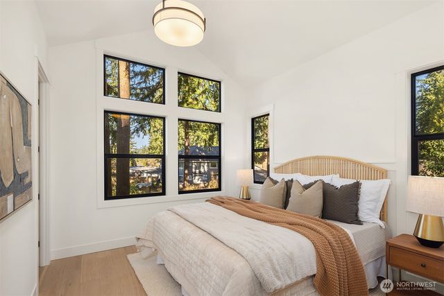 15016 SE 22nd Street, Bellevue, WA 98007