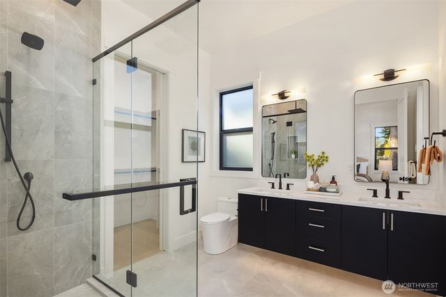 15016 SE 22nd Street, Bellevue, WA 98007