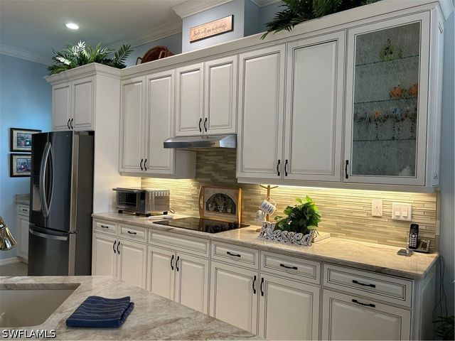 3832 Jasmine Lake Court, Naples, FL 34119