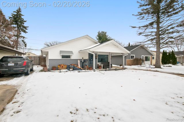 8019 Roosevelt Street, Taylor, MI 48180