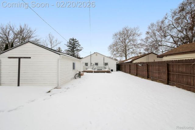 8019 Roosevelt Street, Taylor, MI 48180