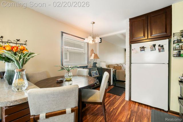 8019 Roosevelt Street, Taylor, MI 48180