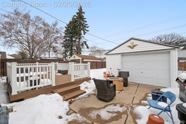 8019 Roosevelt Street, Taylor, MI 48180