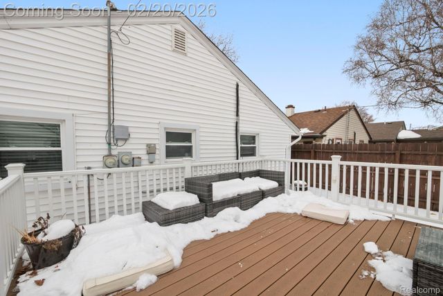 8019 Roosevelt Street, Taylor, MI 48180