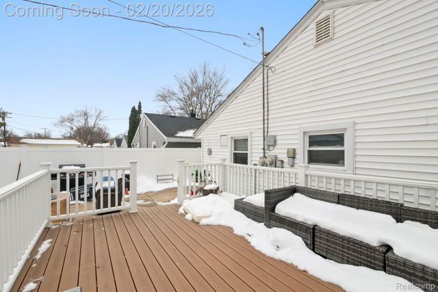 8019 Roosevelt Street, Taylor, MI 48180