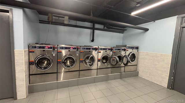 67-35 Yellowstone Boulevard 60, Forest Hills, NY 11375