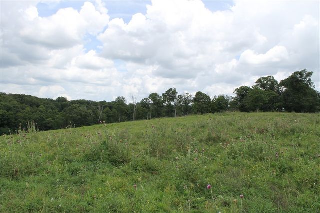 12502 Slaughter Pen Road, Bentonville, AR 72712