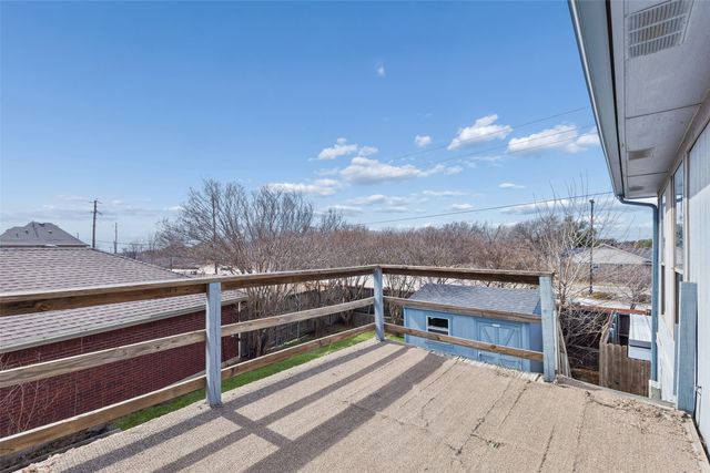 2903 Hunters Point Lane, Carrollton, TX 75007