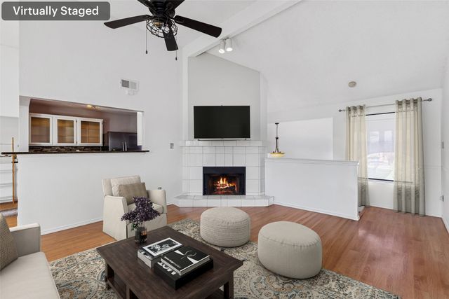 2903 Hunters Point Lane, Carrollton, TX 75007