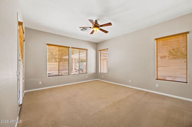 952 E FIELDSTONE Place, Chandler, AZ 85249