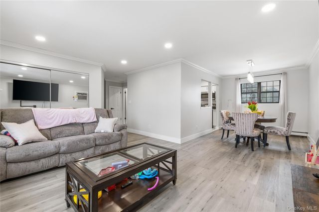 758 Stewart Avenue, Bethpage, NY 11714