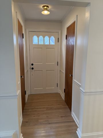 318 2nd Avenue, Libertyville, IL 60048