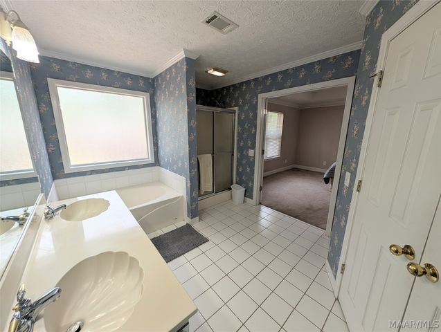 164 WHITLEY Road, Deatsville, AL 36022