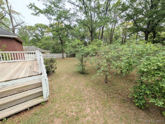 164 WHITLEY Road, Deatsville, AL 36022