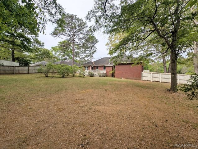 164 WHITLEY Road, Deatsville, AL 36022